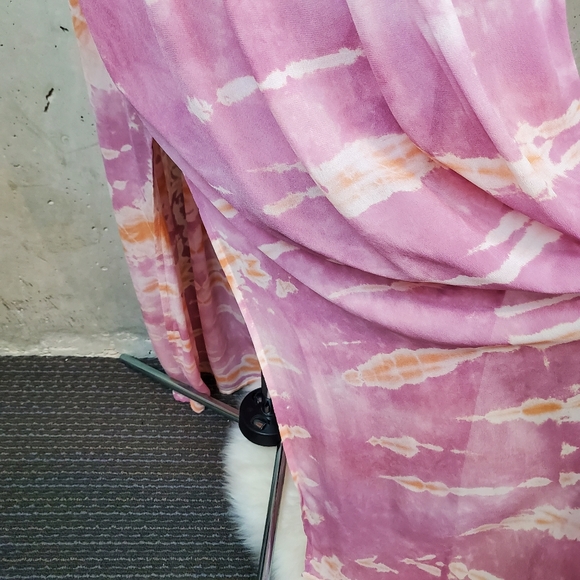 Young fabulous & broke tie dye dress size small - Picture 12 of 13